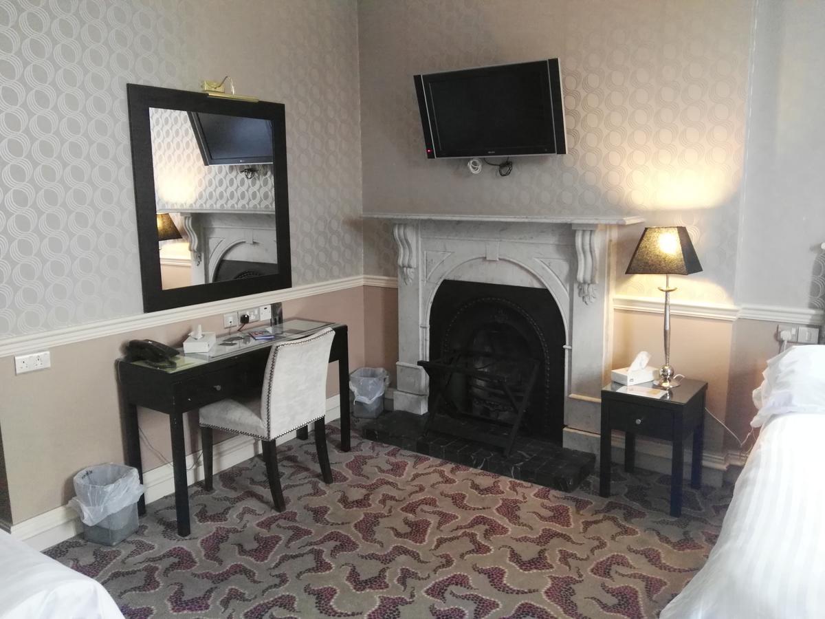 Naas Court Hotel Luaran gambar