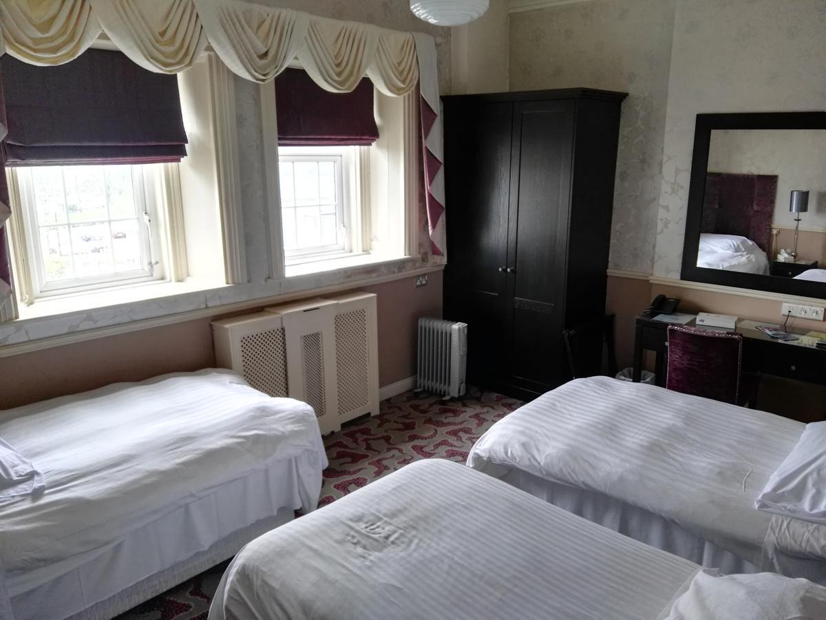 Naas Court Hotel Luaran gambar